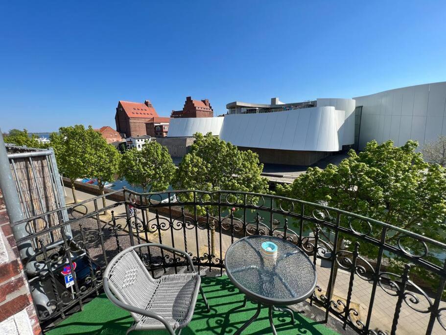 Traumwohnung Am Altstadt Hafen Stralsund Eksteriør billede